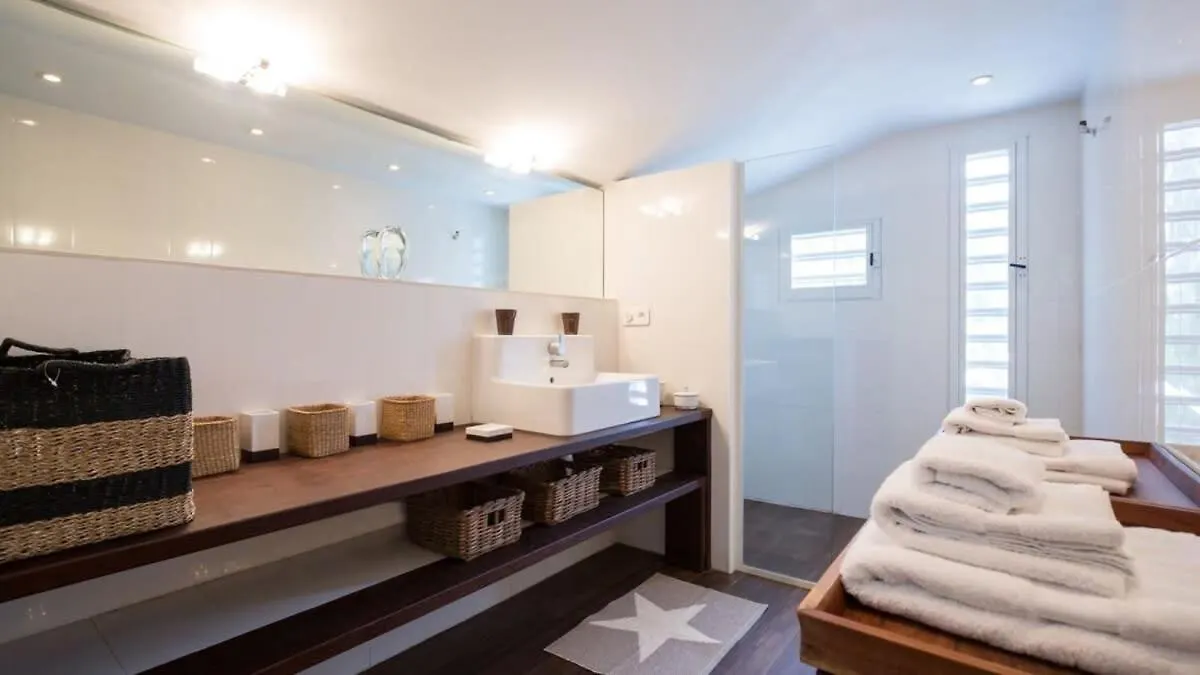 Exceptional Villa With Amazing Ocean View Pointe Milou